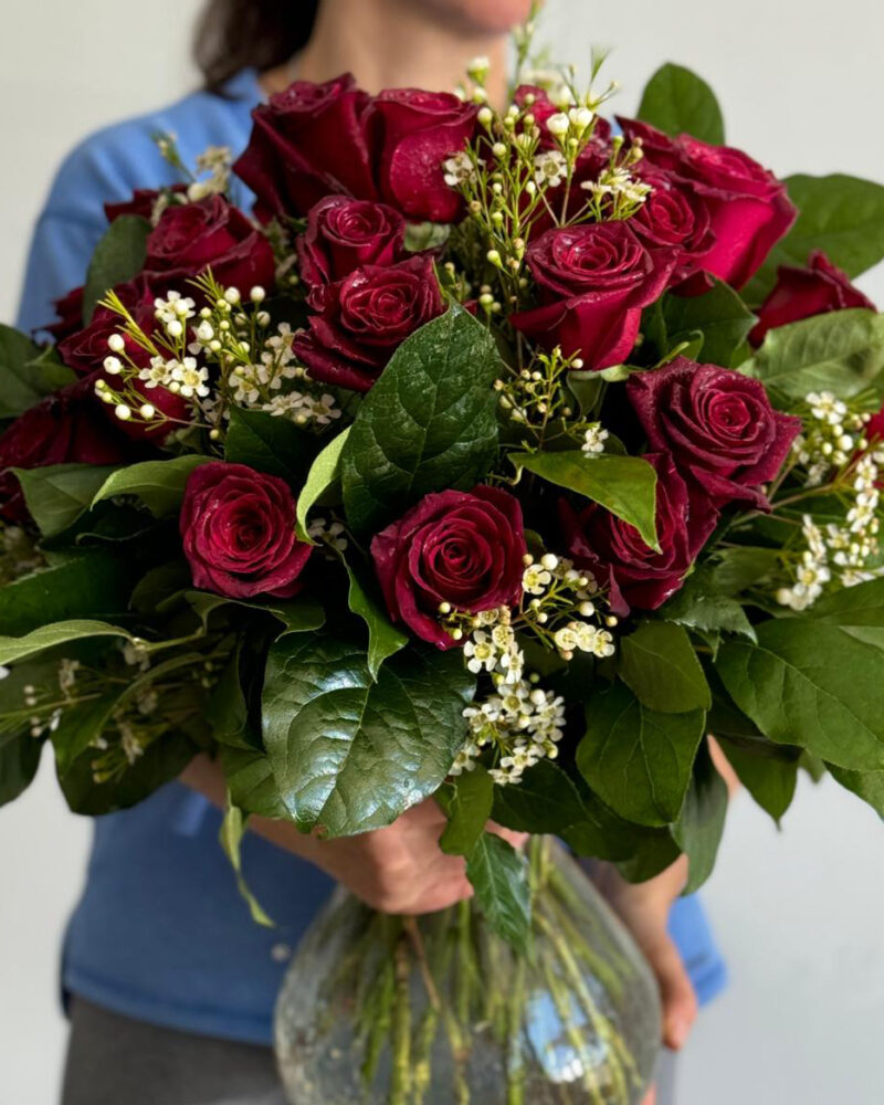 red roses