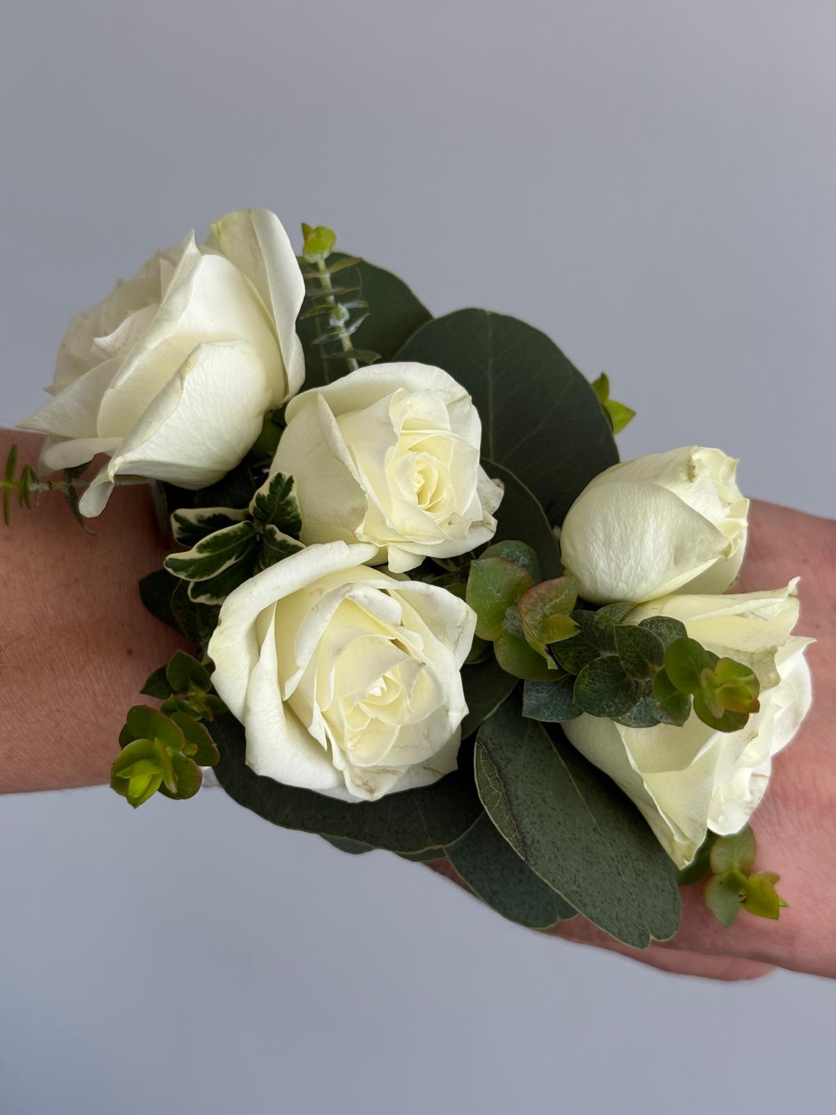 corsage-white3