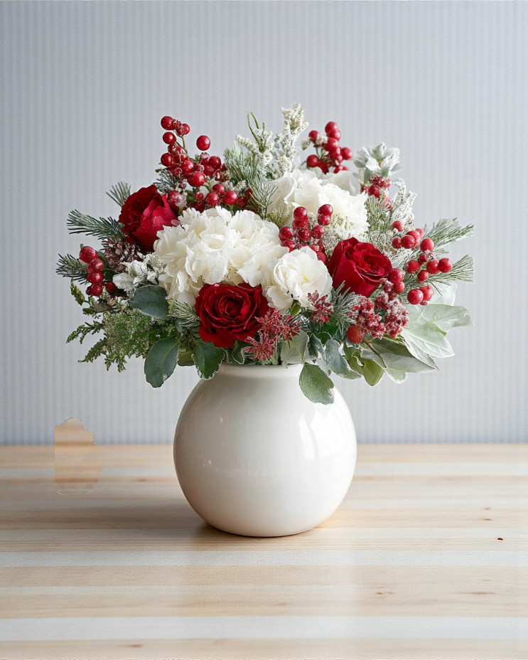 This arrangement would be ideal for a luxury home, corporate office, or as an exquisite gift for someone who appreciates bold, artistic, and unforgettable floral design — perfectly blending the vibe of the season with the refined elegance of Florida living.